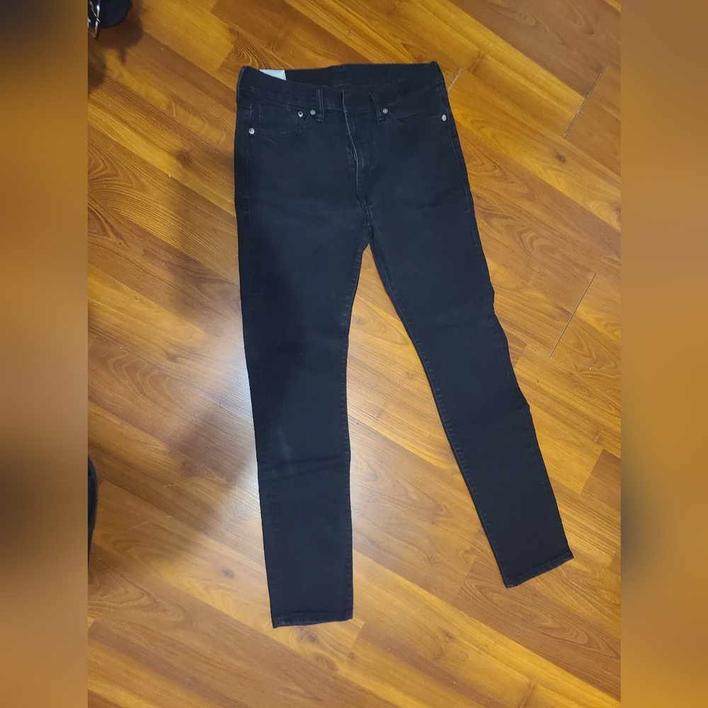 Size 32 by 28 jeans